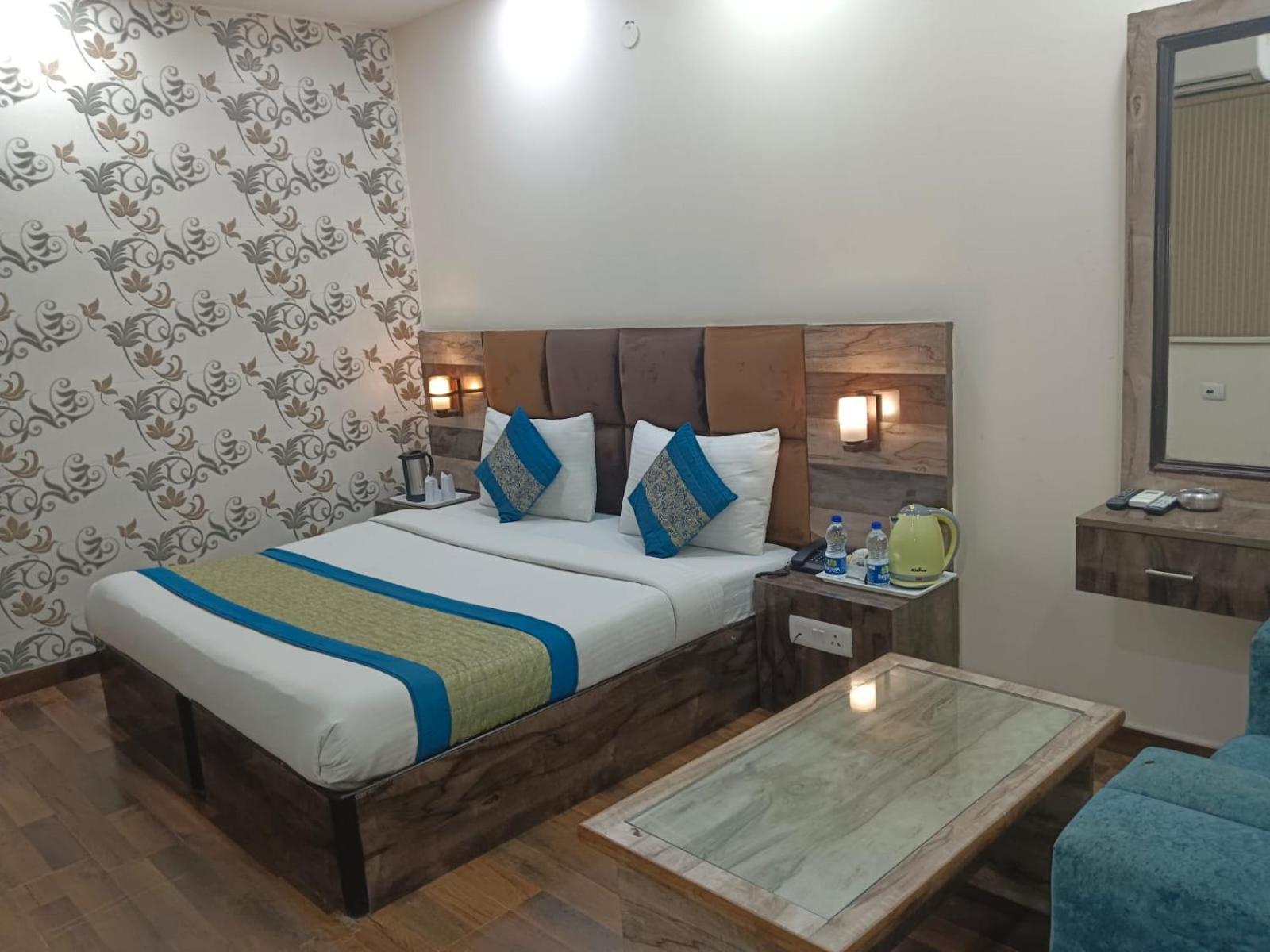 Hotel Singh Continetal Delhi  Exterior foto